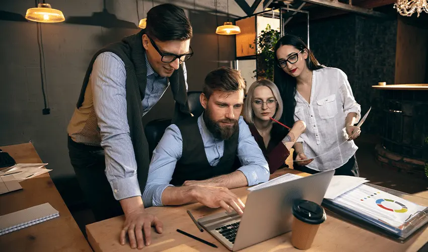 Managing Remote Teams: 10 Best Practices for Tech Startups